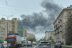 У Санкт-Петербурзі сталася масштабна пожежа на складі