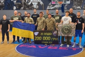 Баскетбольний клуб «Дніпро» передав 400 тисяч гривень на допомогу ЗСУ