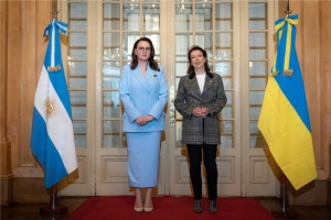 Оборона, енергетика та інфраструктура: Україна й Аргентина обговорюють поглиблення співпраці
