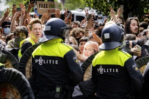 Університет Амстердама відмовився від перемовин з пропалестинськими активістами