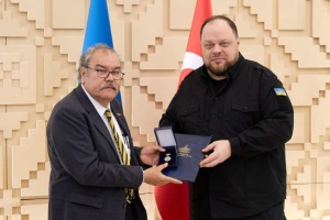 Стефанчук під час візиту до Туреччини вручив нагороди і відзнаки Верховної Ради