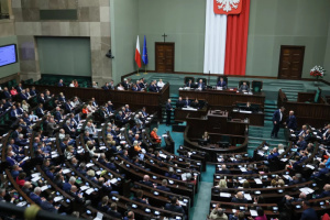 Нижня палата парламенту Польщі ухвалила закон про допомогу українцям