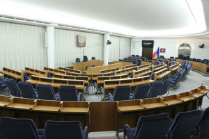 Сенат Польщі розгляне зміни до закону про допомогу українцям