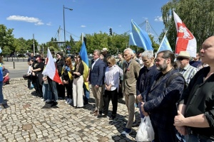 У Варшаві відбувся траурний мітинг до 80-річчя геноциду кримськотатарського народу