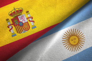 Іспанія остаточно відкликала посла з Аргентини