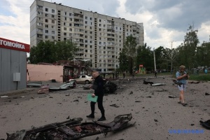 Guerre en Ukraine : Douze blessés lors d’une frappe aérienne sur Kharkiv
