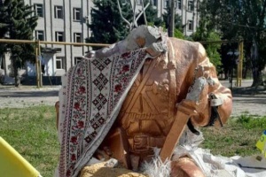 У Гуляйполі ворожі ракети зруйнували пам'ятник Нестору Махну