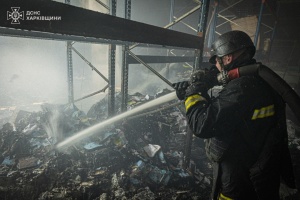 Семеро загиблих, постраждалих вже 21: у Харкові ліквідували пожежу на підприємстві