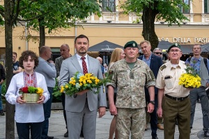 У Литві вшанували українських героїв і презентували фільм про Євгена Коновальця