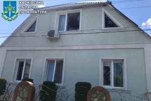 Армія РФ завдала авіаудару по Золочеву, пошкоджені житлові будинки та підприємство