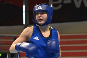 Черноколенко достроково вибула з боксерського турніру олімпійської кваліфікації