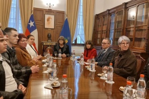 El gobierno chileno listo para ser observador en la coalición internacional para el retorno de los niños ucranianos