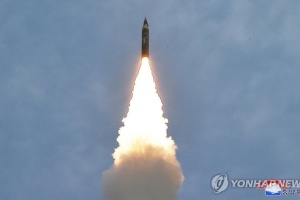 КНДР запустила десяток балістичних ракет у бік Східного моря