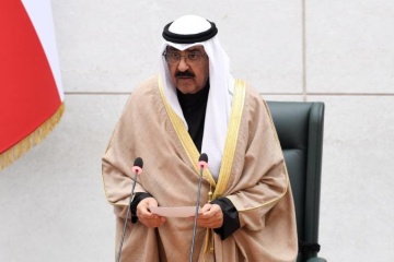 Емір Кувейту розпустив парламент і запровадив перехідний період