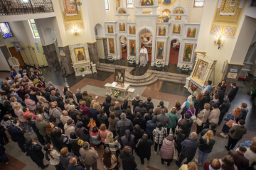 Families of fallen servicemen held pilgrimage in Zarvanytsia, Ternopil region