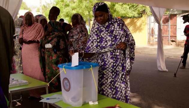 Після кількох років правління хунти в Чаді відбулися вибори президента