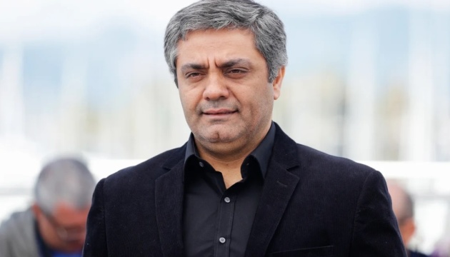 В Ірані засудили відомого режисера до восьми років ув'язнення й ударів батогом