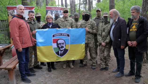 Громадяни України та Угорщини заснували «Цивільний блок імені Імре Надя»