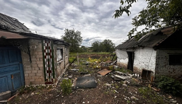 Guerre en Ukraine : Plusieurs destructions signalées à la suite des frappes russes sur la région de Donetsk 