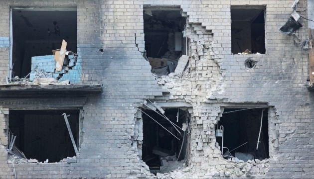 Enemy strikes damage 23 houses, kindergarten, medical facility in Kherson region