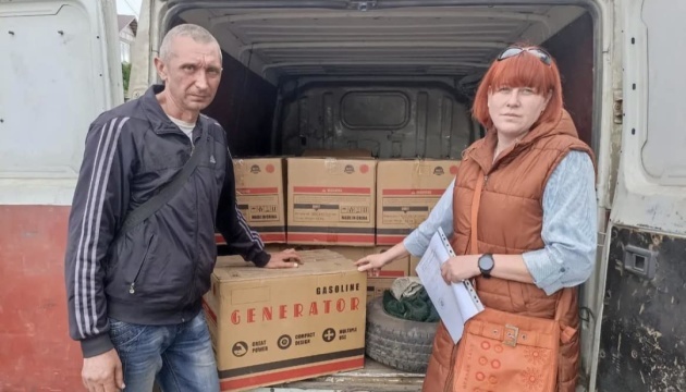 Kherson region’s community receives 20 generators from Netherlands