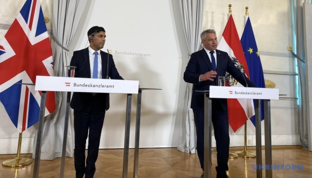 Глави урядів Австрії та Британії обговорили підтримку України