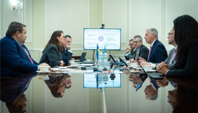 Уряд України узгодив наступні кроки з місією МВФ