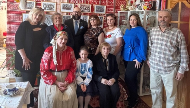 Посол відвідав Український музей в естонському місті Кохтла-Ярве
