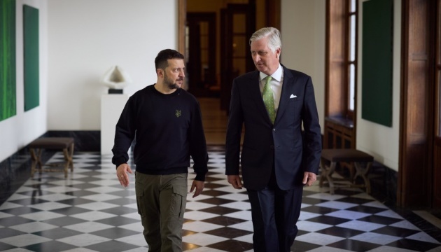 Le roi des Belges Philippe reçoit le président ukrainien au palais royal de Bruxelles