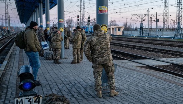 Мобілізація та самовідчуття українців на третій рік Великої війни