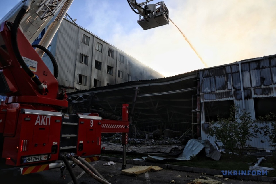 Пошкоджене відділення Нової пошти внаслідок атаки по Одесі / Фото: Ніна Ляшонок, Укрінформ