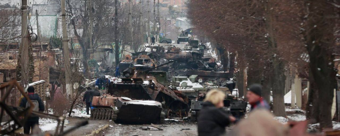 解放されたブチャにおける破壊されたロシアの装甲車　写真：t.me/Pravda_Gerashchenkо