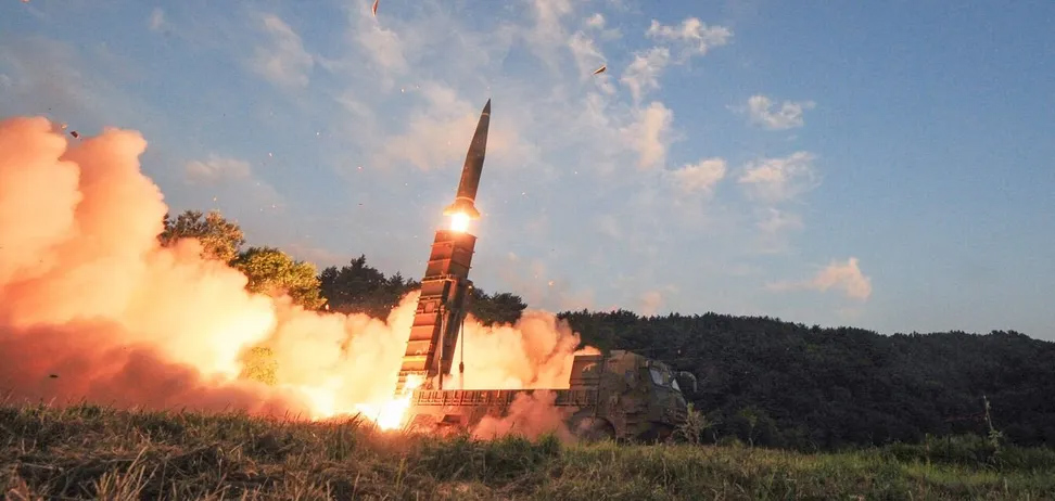 Пуск південнокорейської ракети Hyunmoo-2. Джерело: The Kooorea Herald
