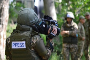 Росіяни на ТОТ організовують зйомку відероликів про нібито конфлікти ЗСУ з цивільними