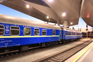 Укрзалізниця змінить графік руху низки поїздів через ремонтні роботи у Польщі