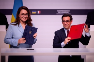 Україна і Франція підписали угоду про фінансову та технічну підтримку підприємств