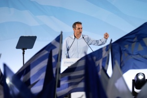 Прем'єр Греції впевнений у переобранні фон дер Ляєн президенткою Єврокомісії