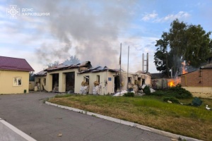 Росіяни вночі завдали удару по пожежній частині у Липцях на Харківщині