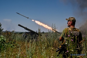 Ukrainian Defense Forces repel 14 Russian assaults in south overnight