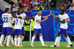  Футболісти Франції завдяки автоголу обіграли збірну Австрії