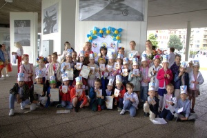 В українській школі в Женеві відзначили свято останнього дзвоника