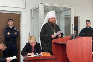Суд залишив митрополита Феодосія під нічним домашнім арештом