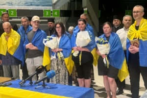 L'Ukraine annonce le retour de dix civils qui étaient prisonniers en Russie