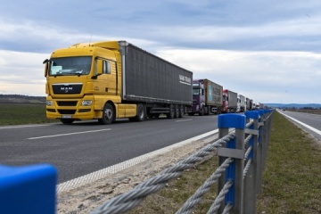 Polnische Bauern setzen Blockade von Grenzübergang Hrebenne - Rawa Ruska fort