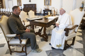 Le chef de l’Office du président ukrainien reçu par le Pape François et  le cardinal secrétaire d'État Pietro Parolin