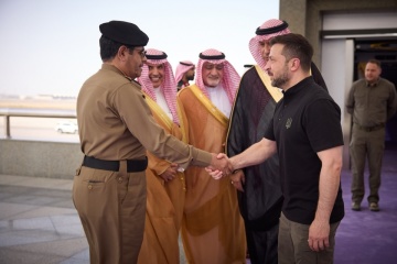 Präsident Selenskyj zu Überraschungsbesuch in Saudi-Arabien