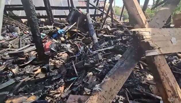 Guerre en Ukraine : Plusieurs destructions de l’infrastructure civile causées par des frappes russes sur la région de Kherson