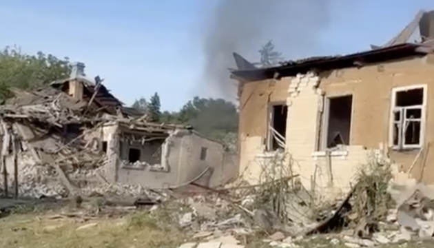 Two killed, two injured in Russian shelling of Donetsk region in past day