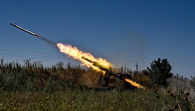 На фронті – 135 боєзіткнень, ворог активізувався на Оріхівському напрямку