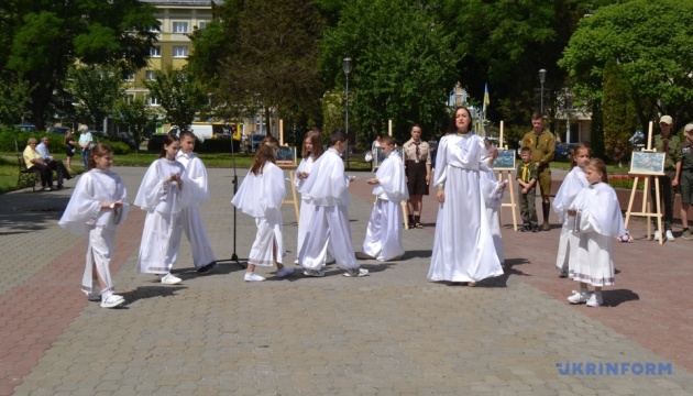 У Тернополі вшанували пам'ять дітей, які загинули внаслідок збройної агресії РФ